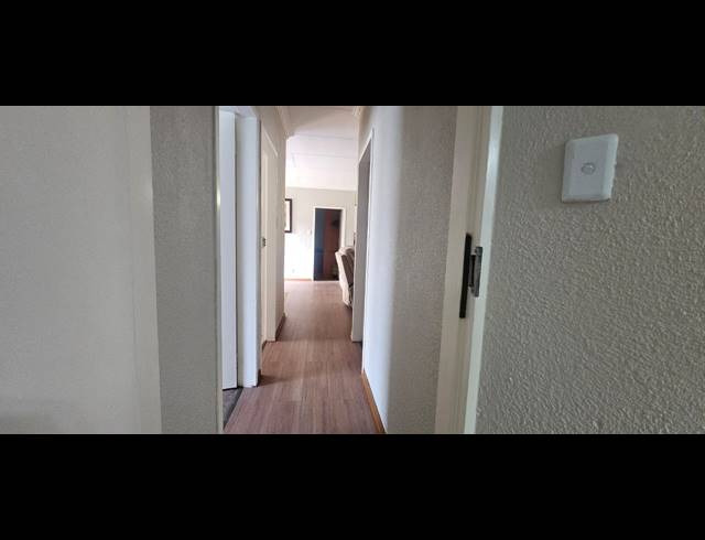 3 BEDROOM TOWNHOUSE FOR SALE IN SAFARI GARDENS